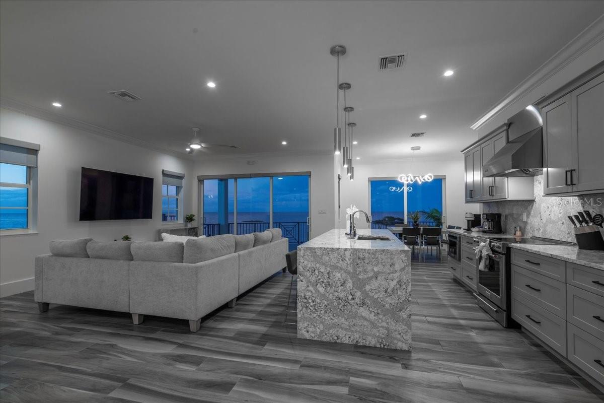 EMERALD FLATS UN 10 - Residential