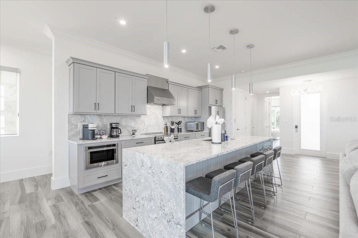 EMERALD FLATS UN 10 - Residential