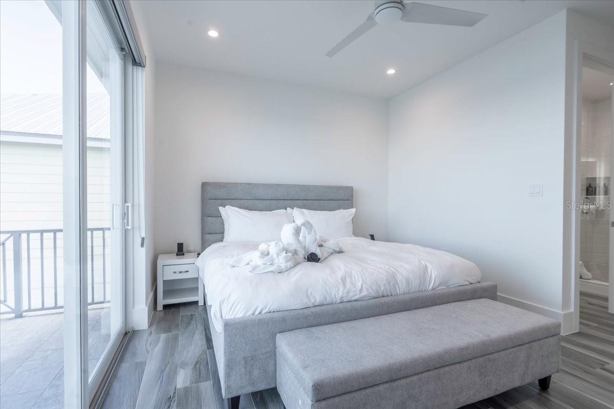 EMERALD FLATS UN 10 - Residential