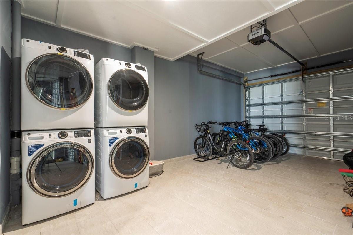 EMERALD FLATS UN 10 - Residential