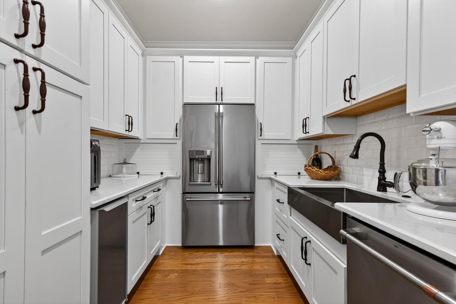 BEL MAR REV ISLAND UNIT - Residential