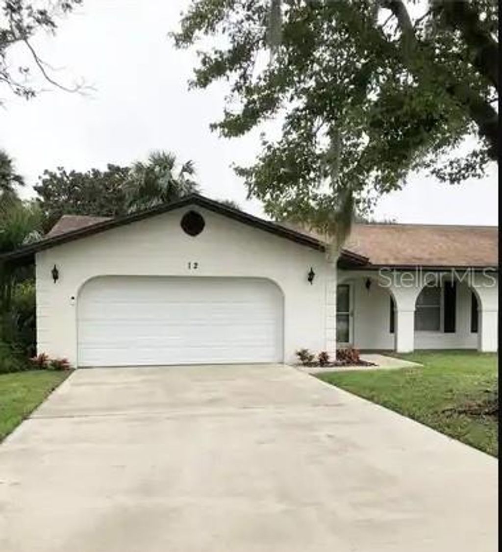 Photo of 12 Ferris Lane, Palm Coast, FL 32137 (MLS # W7879805)
