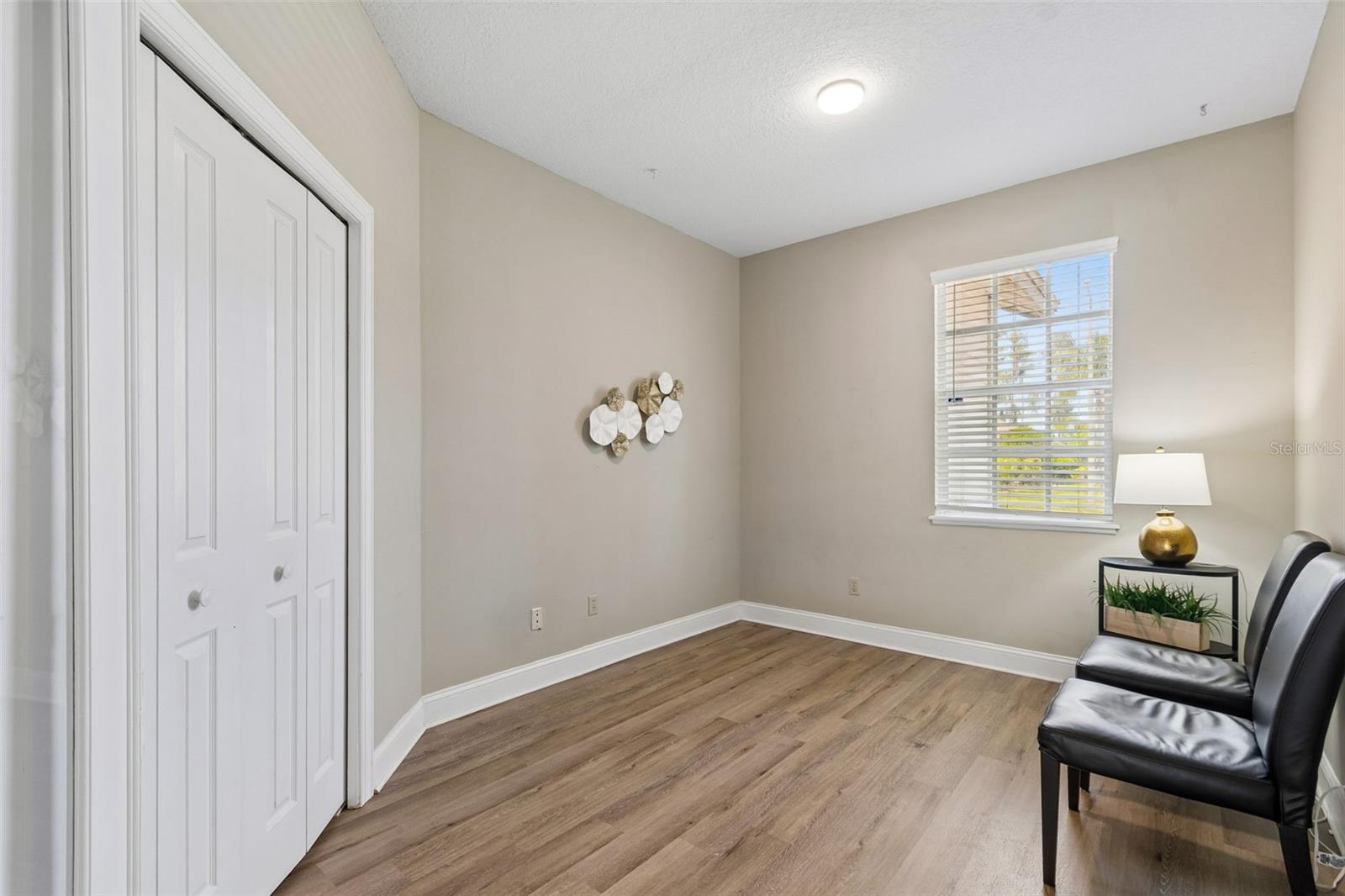 WYNDHAM LAKE SUB PH ONE - Residential