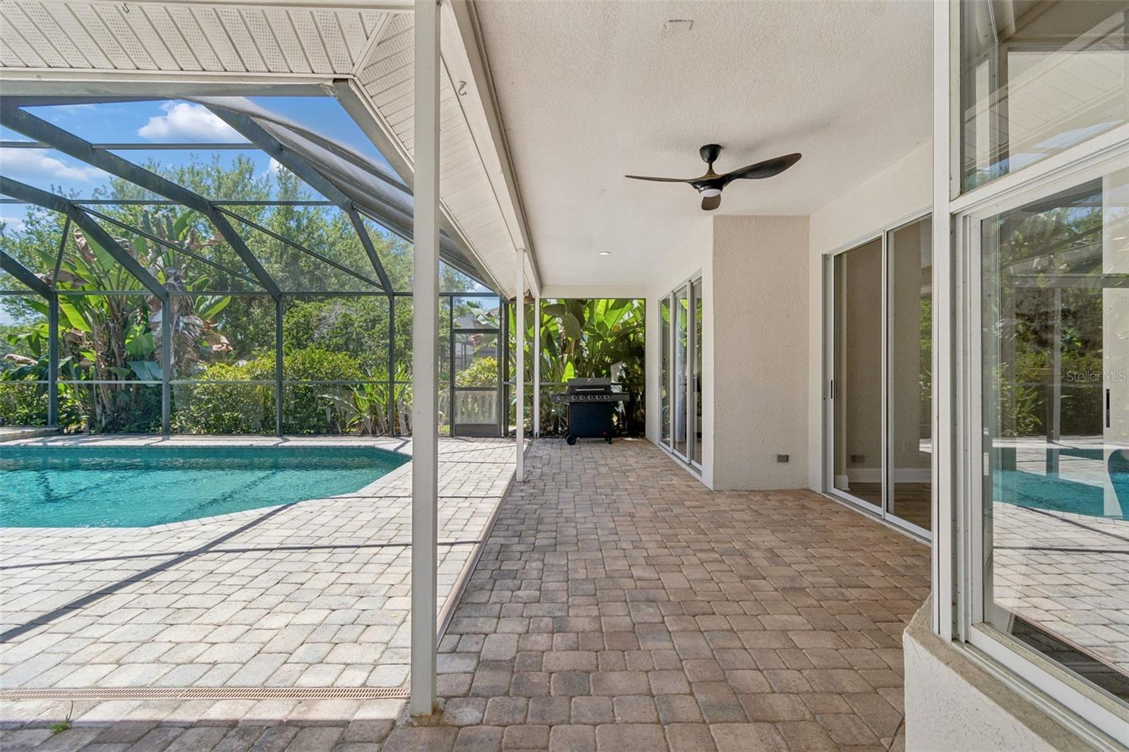 WYNDHAM LAKE SUB PH ONE - Residential