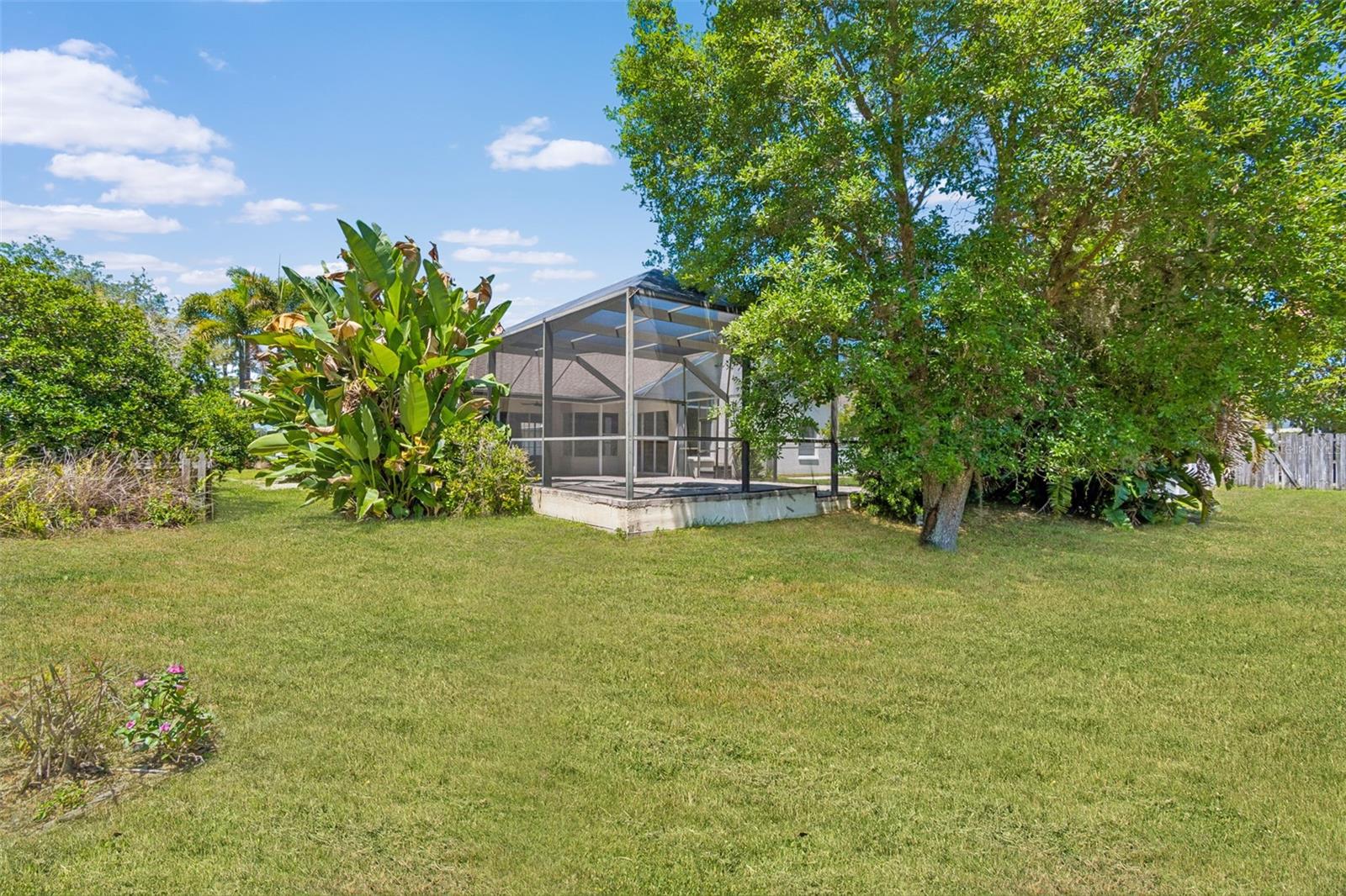 WYNDHAM LAKE SUB PH ONE - Residential