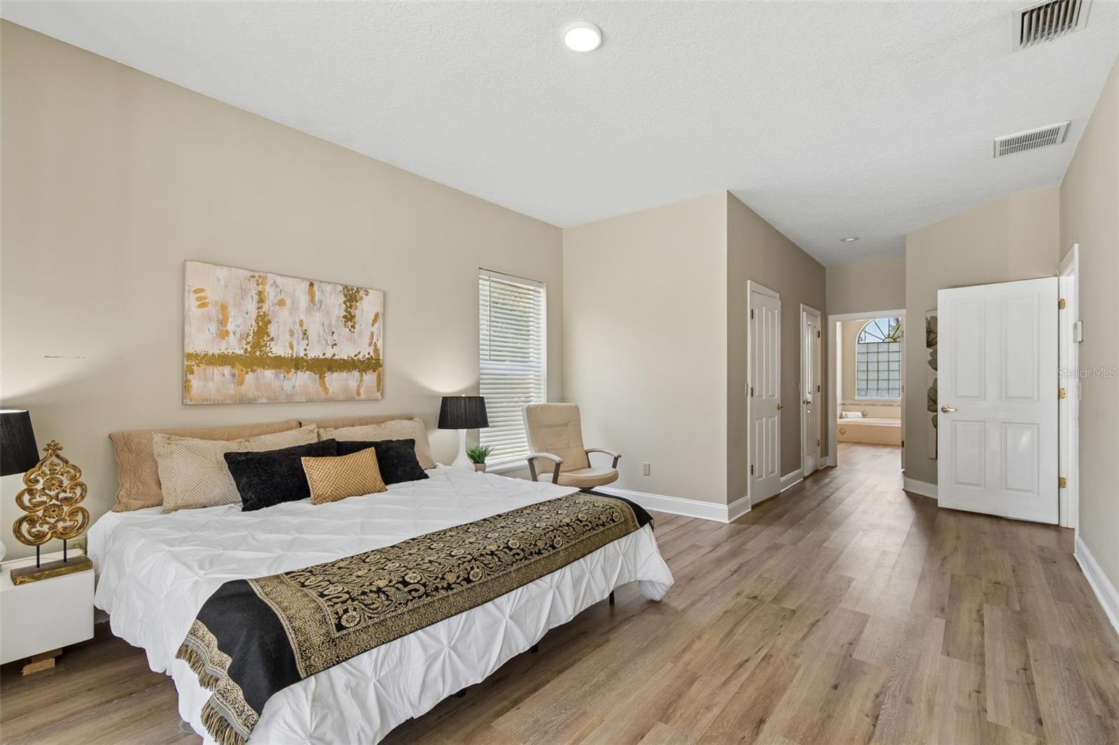 WYNDHAM LAKE SUB PH ONE - Residential