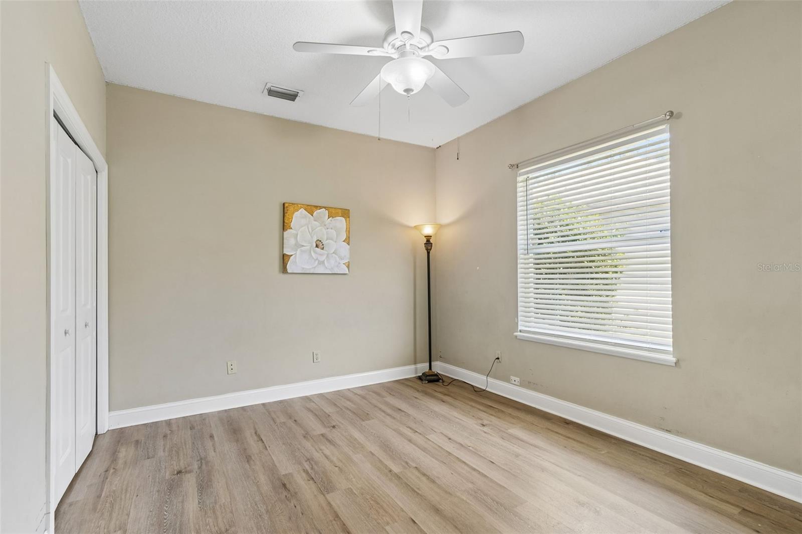 WYNDHAM LAKE SUB PH ONE - Residential