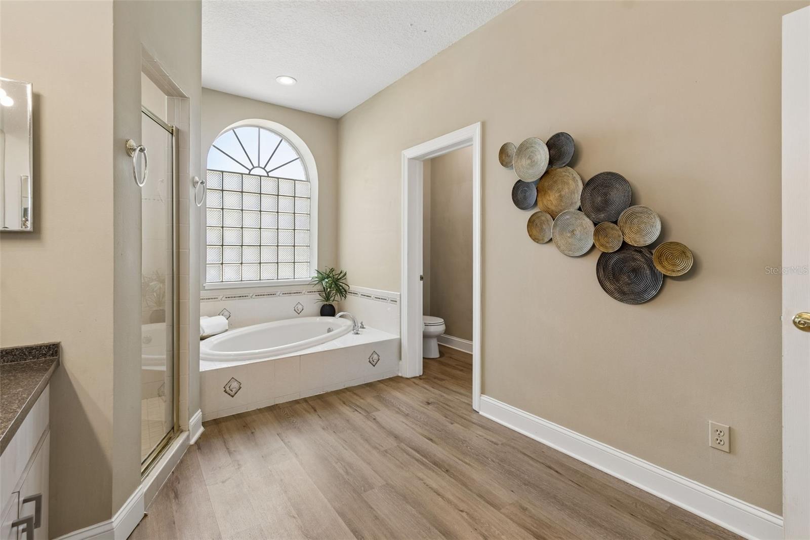 WYNDHAM LAKE SUB PH ONE - Residential