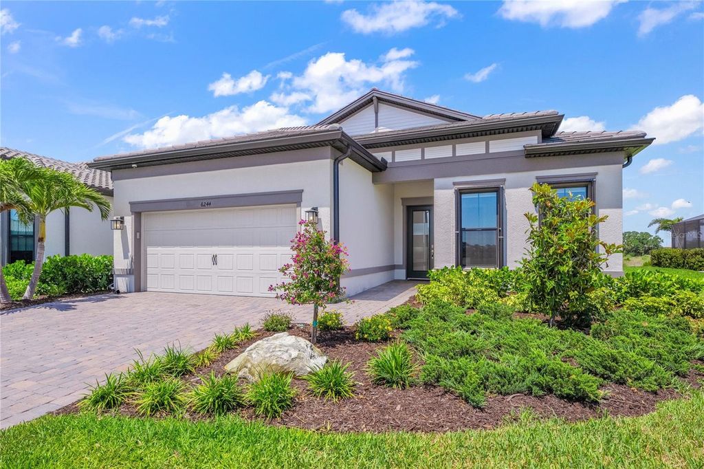 Photo of 6244 Talon Preserve Drive, Nokomis, FL 34275 (MLS # A4683834)