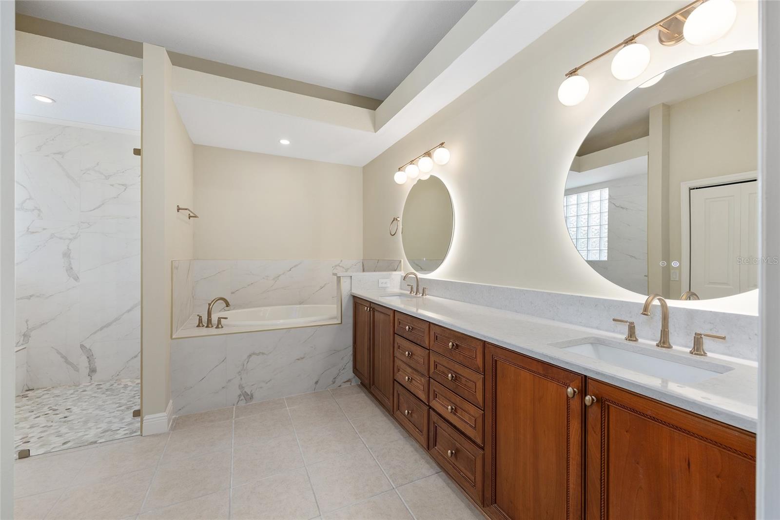 WILDWOOD LANDING - Residential