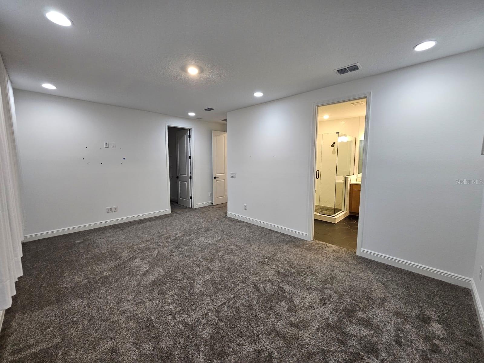 POITRAS EAST N-7 - Residential Lease