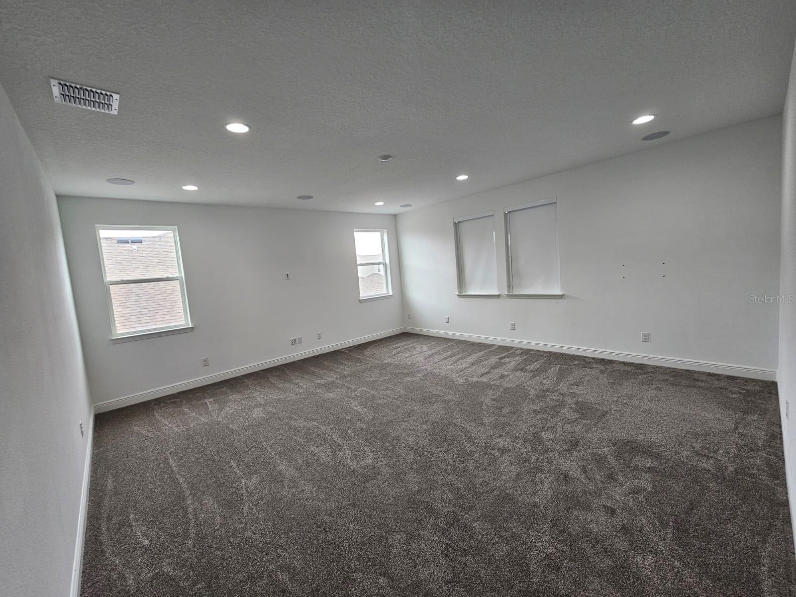 POITRAS EAST N-7 - Residential Lease