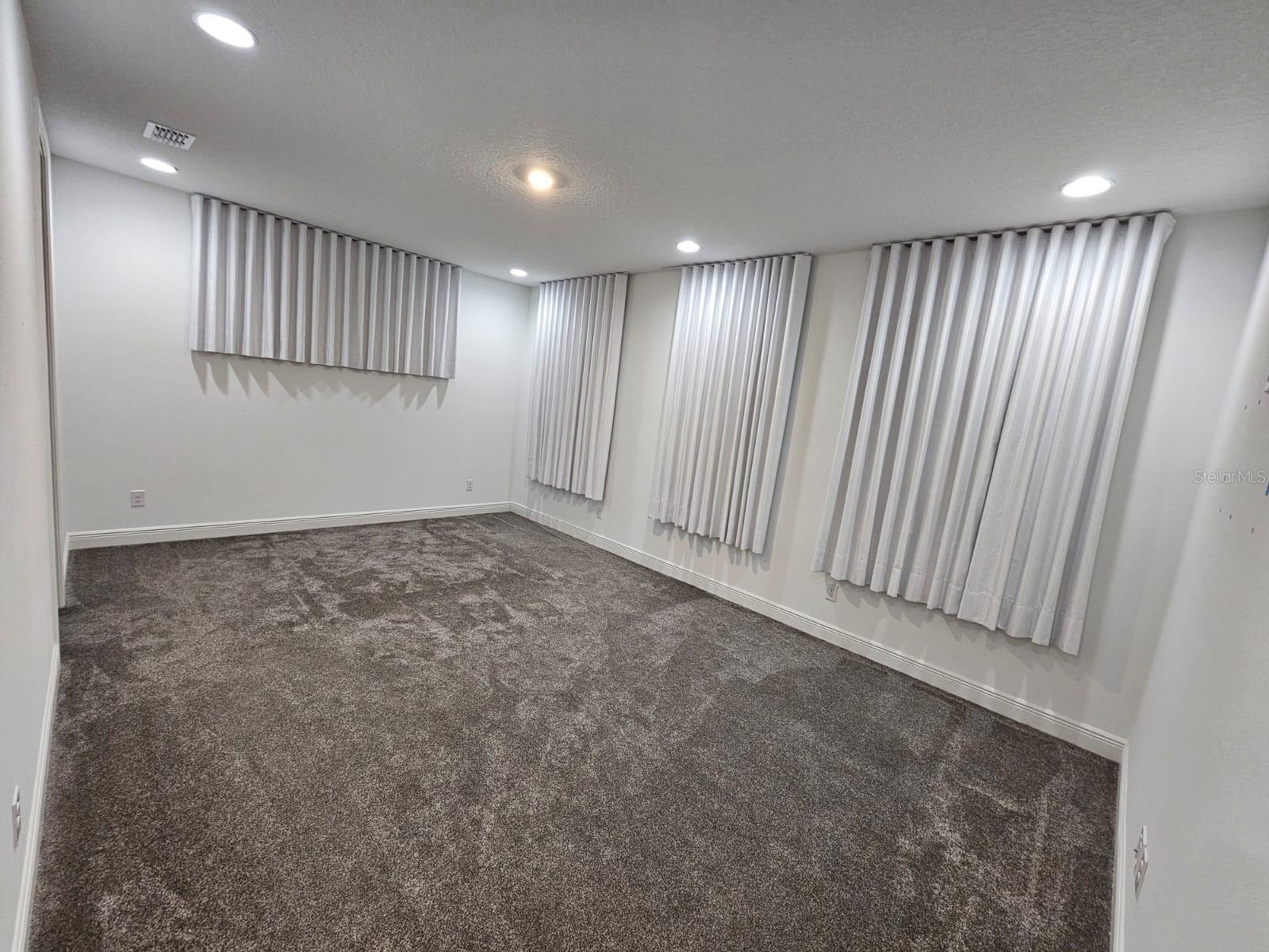POITRAS EAST N-7 - Residential Lease