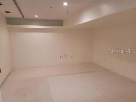 DELTONA LAKES UNIT 71 - Residential Lease