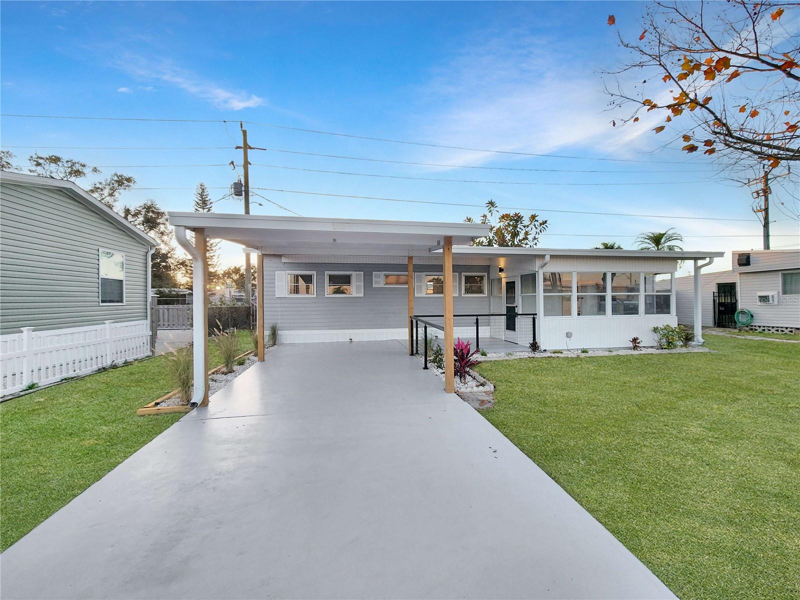 FAIR LANE ACRES SECOND ADD - Residential