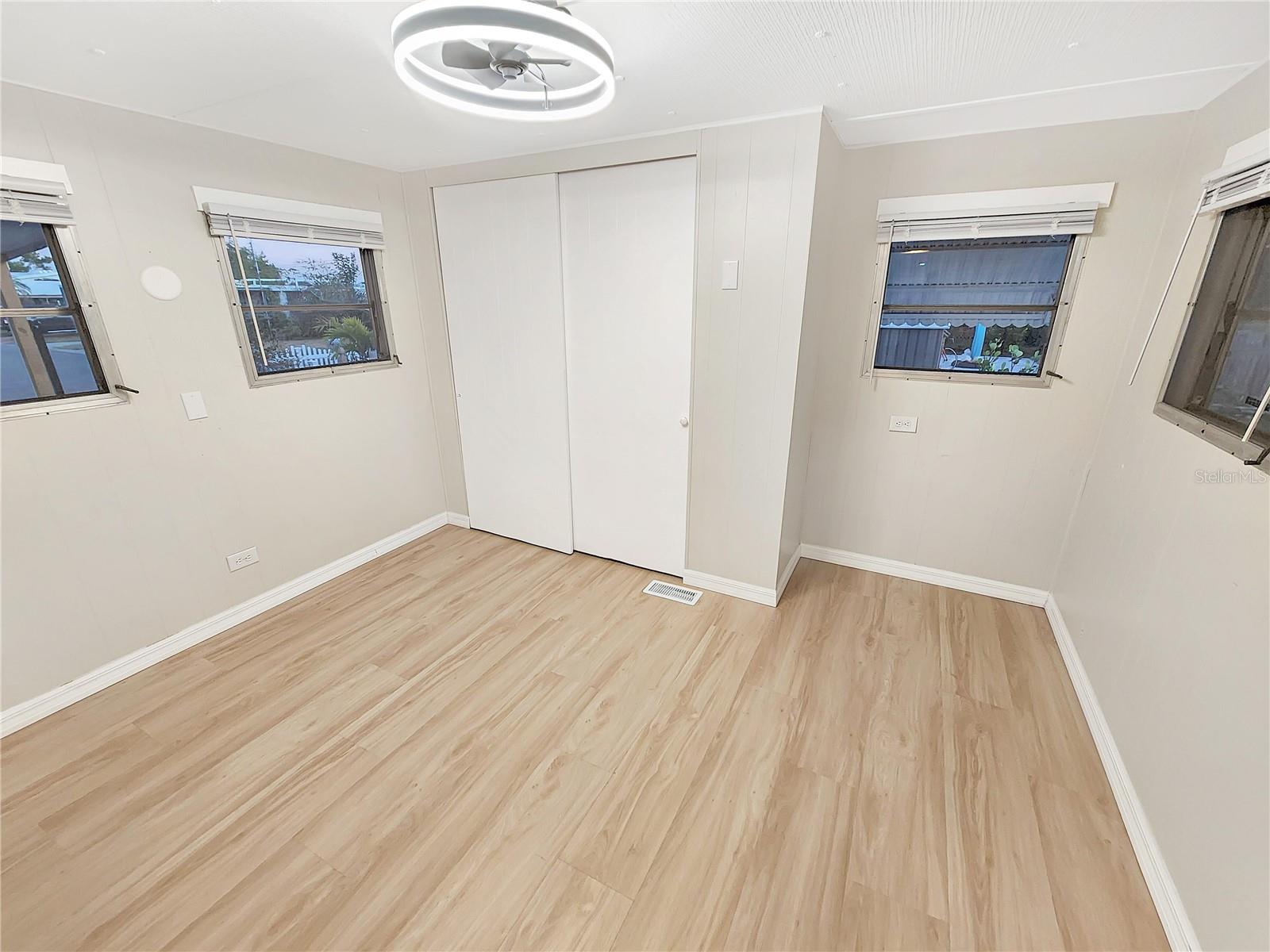 FAIR LANE ACRES SECOND ADD - Residential