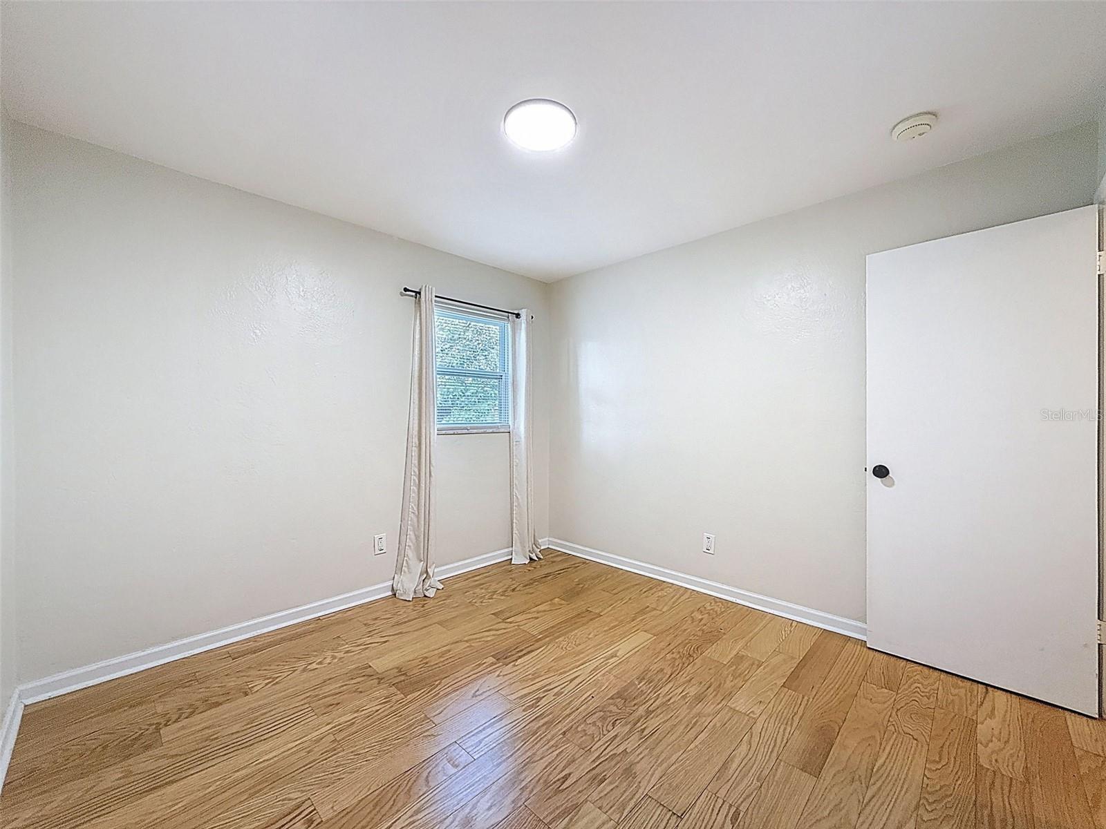 RAVENSWOOD - Residential