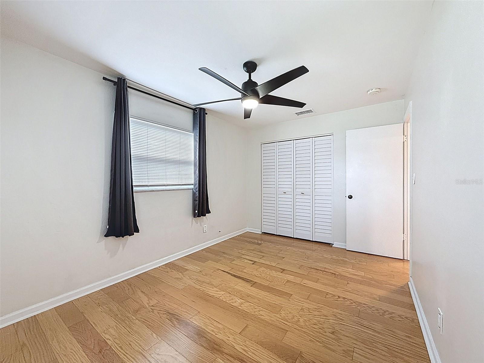 RAVENSWOOD - Residential