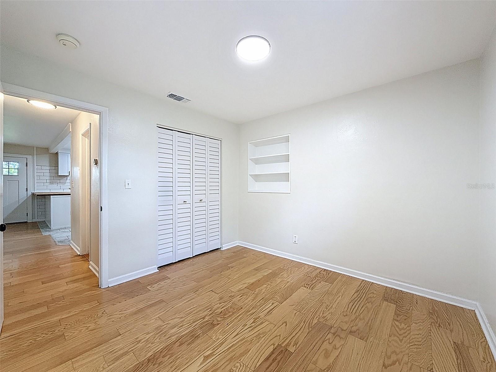 RAVENSWOOD - Residential