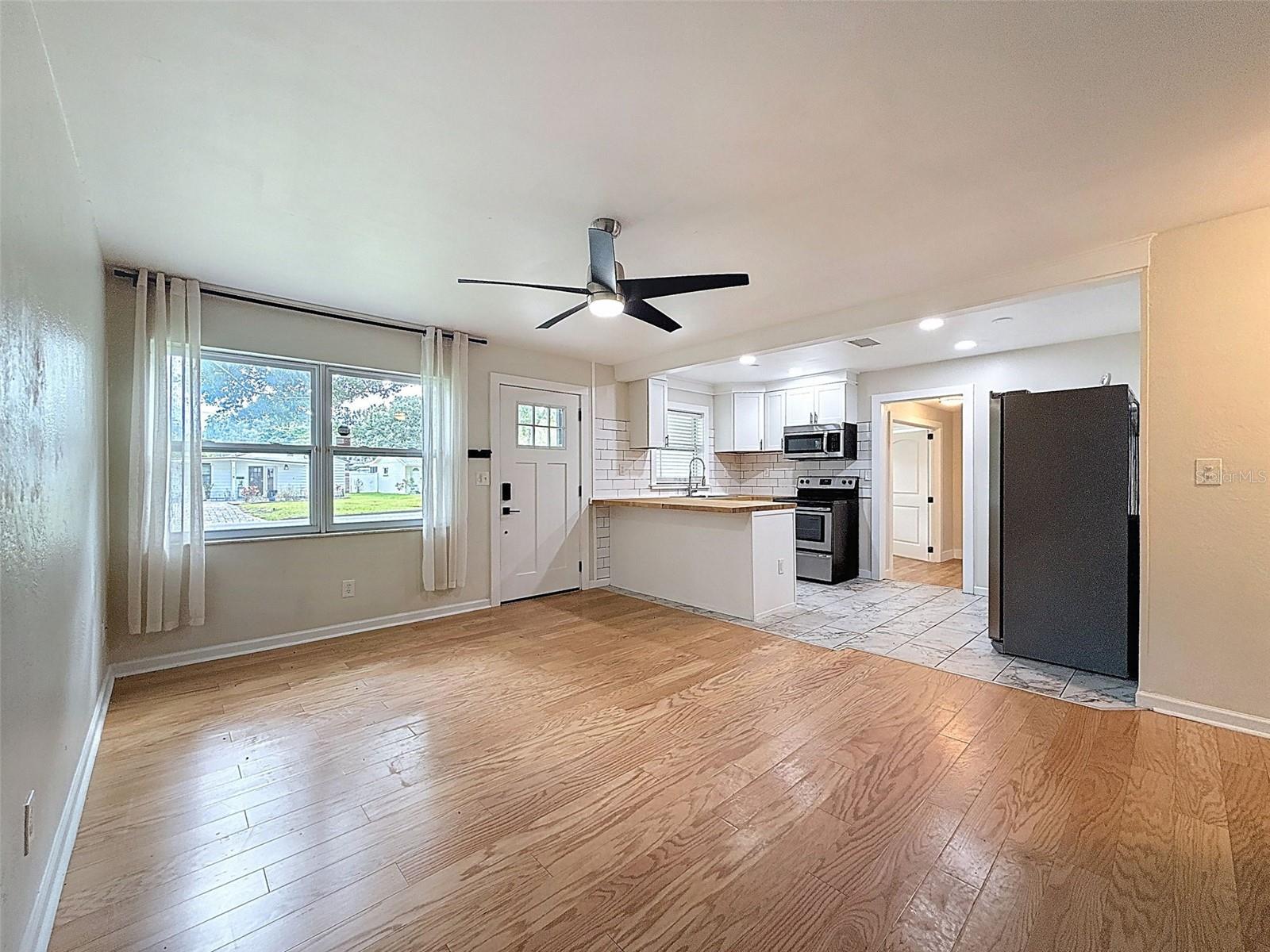 RAVENSWOOD - Residential
