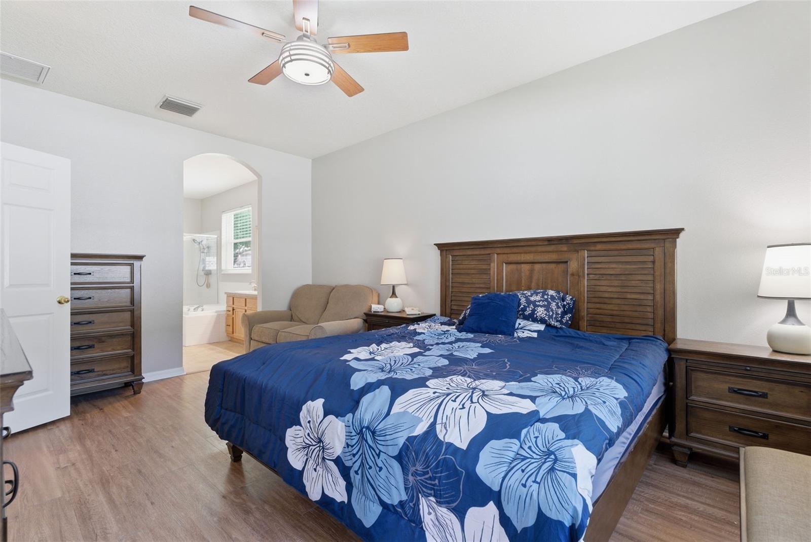 FISHHAWK RANCH - Residential