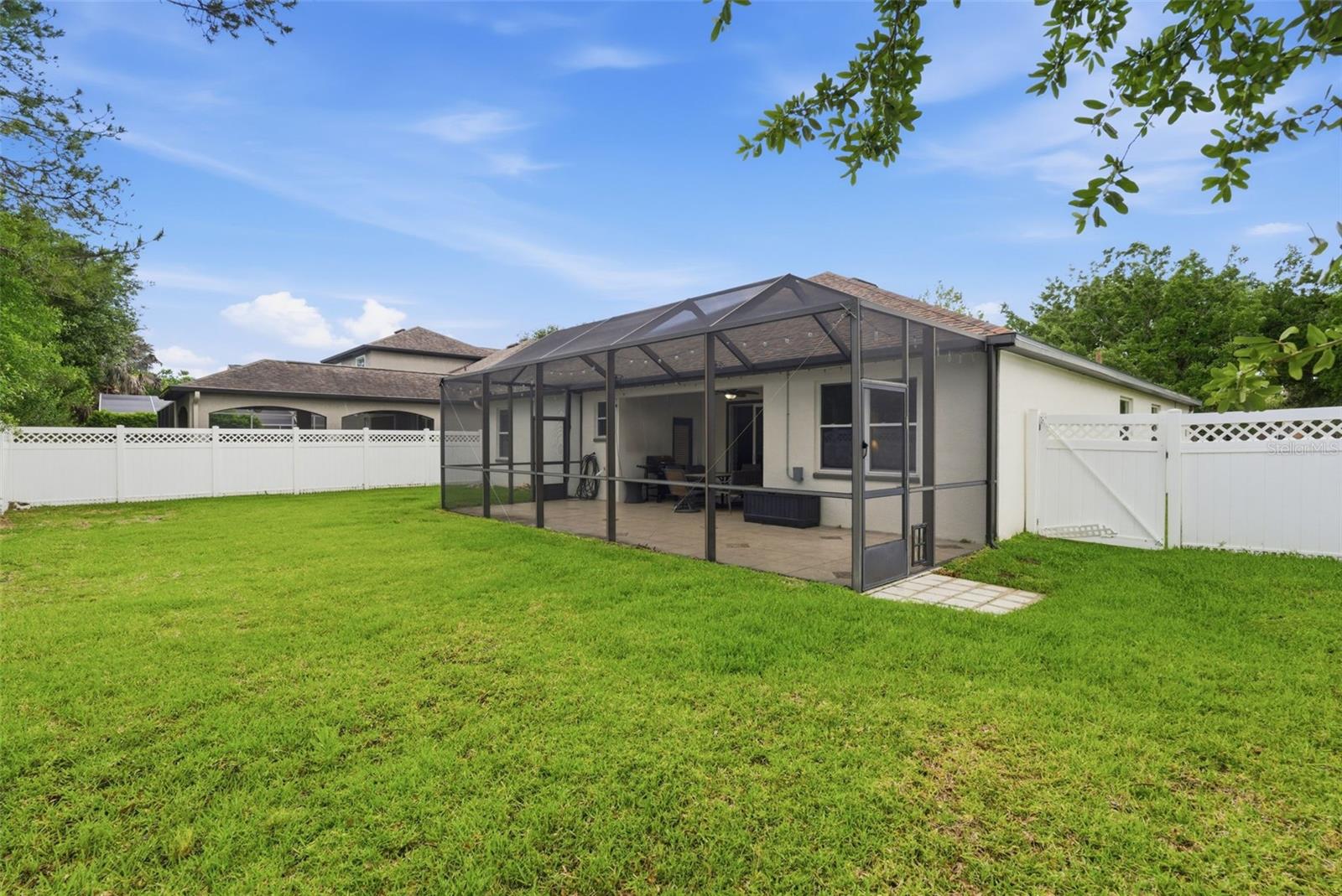 FISHHAWK RANCH - Residential