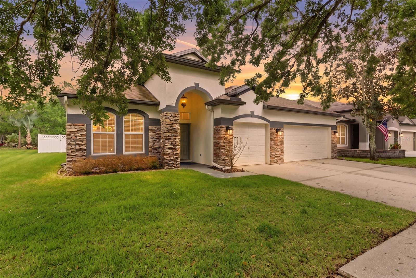 FISHHAWK RANCH - Residential