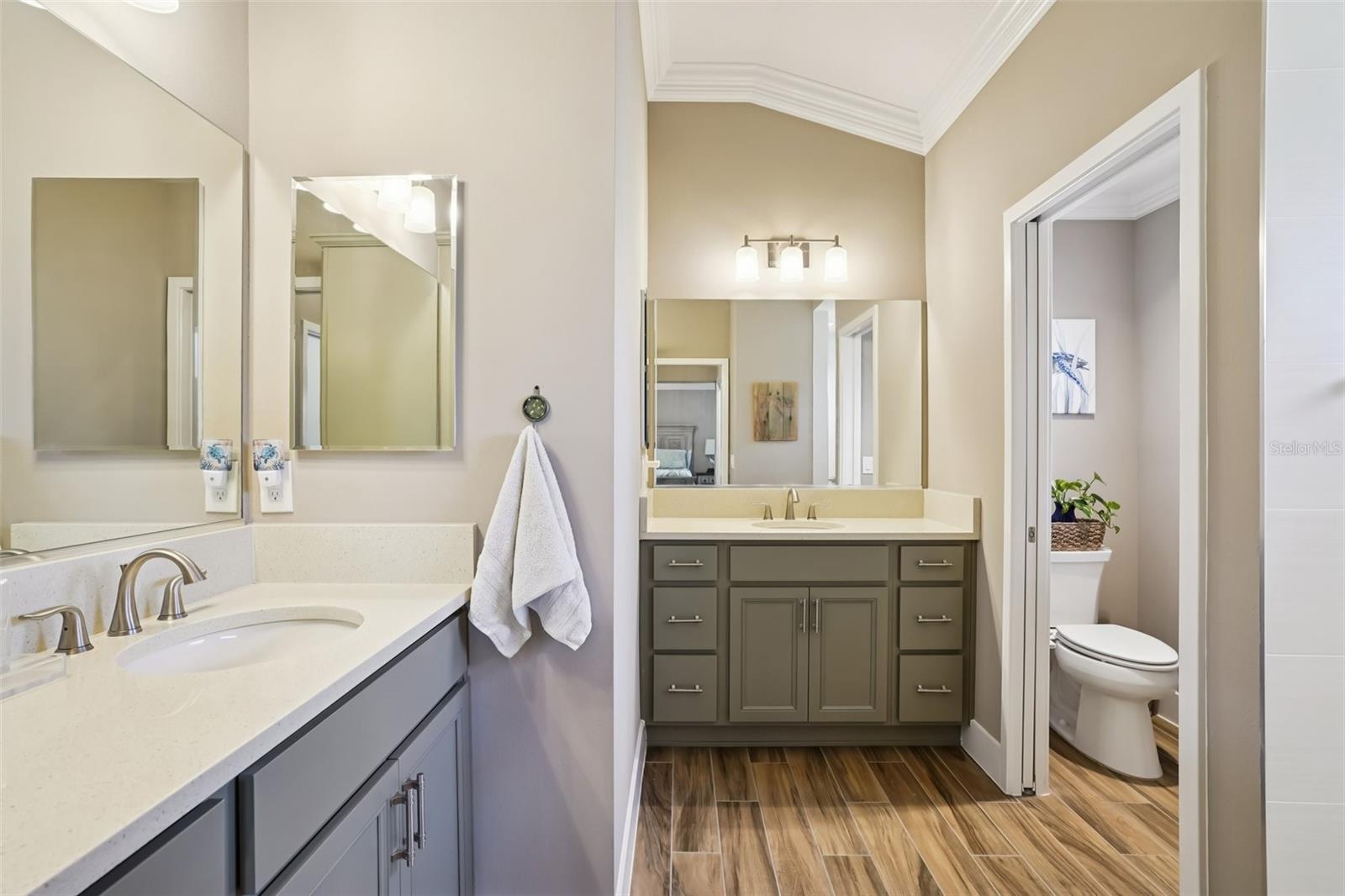 VILLAGES/SOUTHERN OAKS UN #82 - Residential