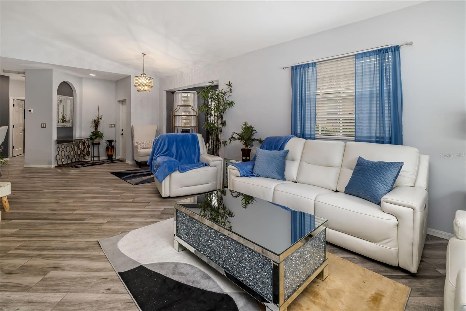 VILLAS AT OAK BEND - Residential