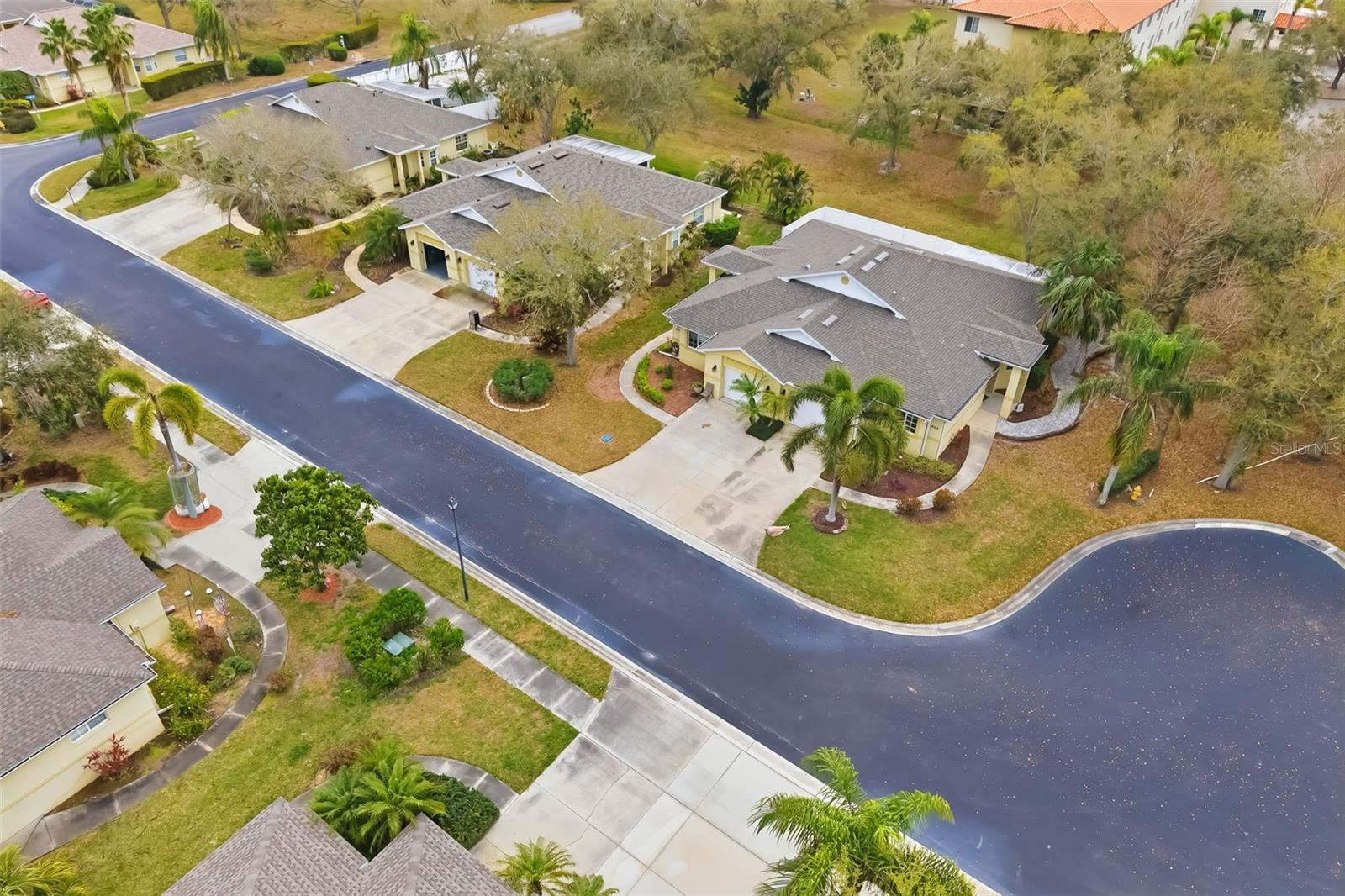 VILLAS AT OAK BEND - Residential