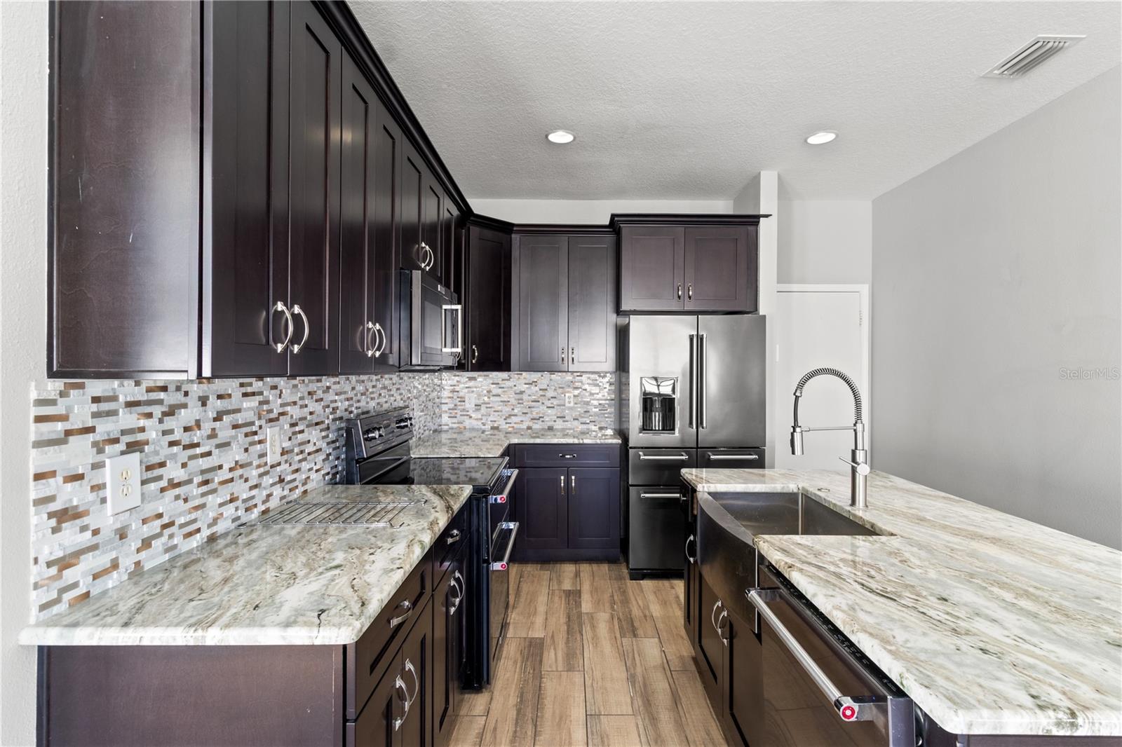 PALM COVE PH 1B - Residential