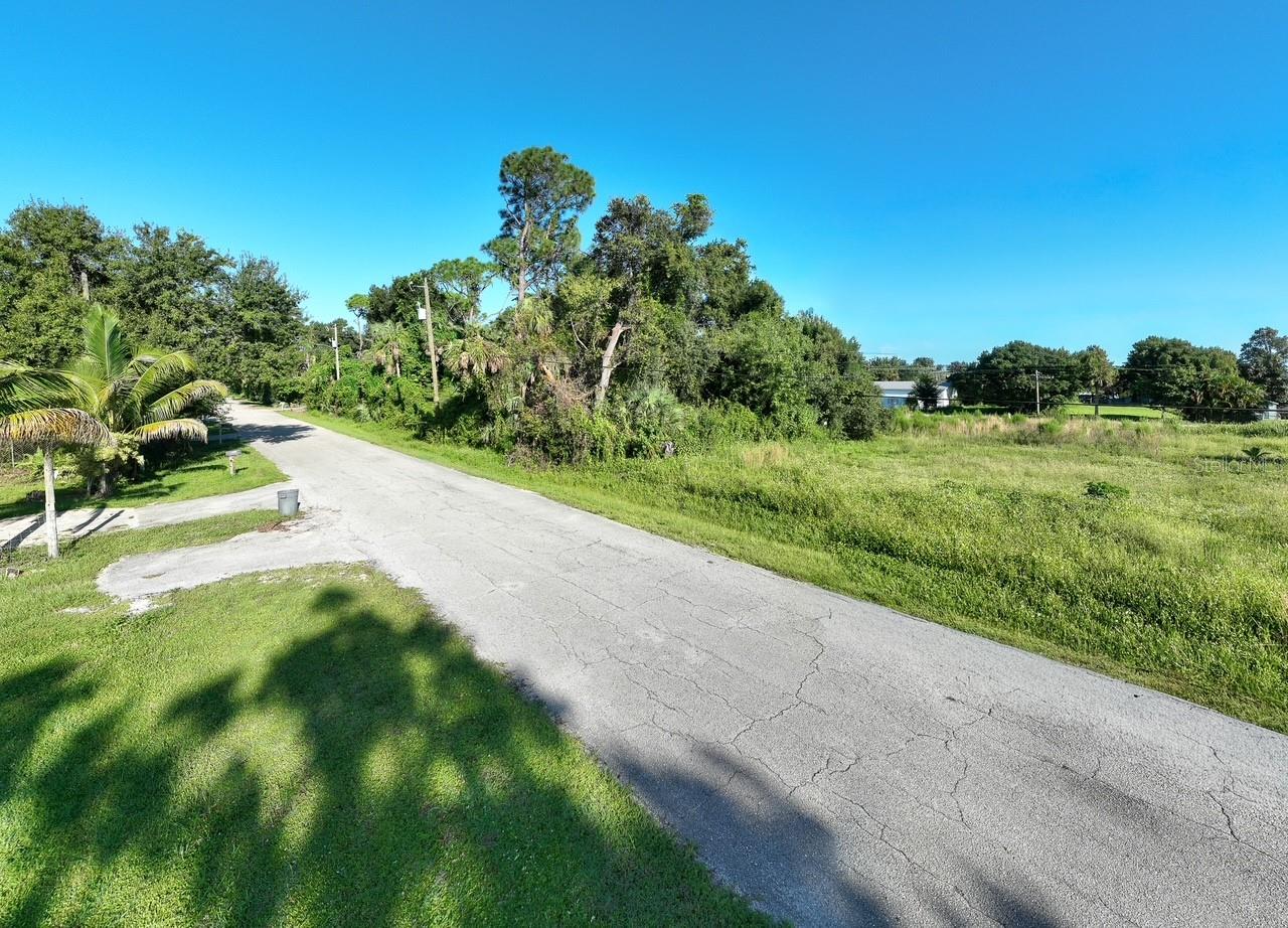 MOTIVATED SELLER! Build Your Dream Home or Invest in Florida Living!
Discover the perfect opportunity with this vacant lot located at 458 Capitol St in the heart of North Fort Myers. Nestled in a quiet, established neighborhood, this cleared parcel offers an ideal setting for a new single-family home or a savvy investment property. Enjoy easy access to US-41, shopping, dining, schools, and just minutes from downtown Fort Myers and the Caloosahatchee River. With no HOA restrictions and public utilities nearby, this lot is ready for your vision. Whether you're building now or holding for the future, this property offers flexibility and potential at a great value.
Don’t miss out—secure your piece of paradise today!