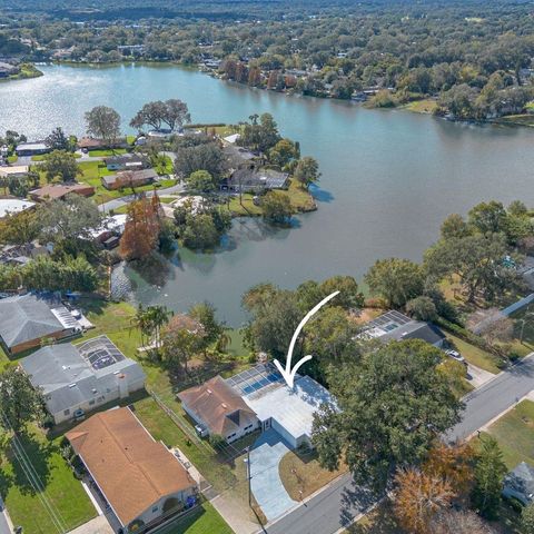 Photo of 1925 John Arthur Way, Lakeland, FL 33803 (MLS # V4946657)