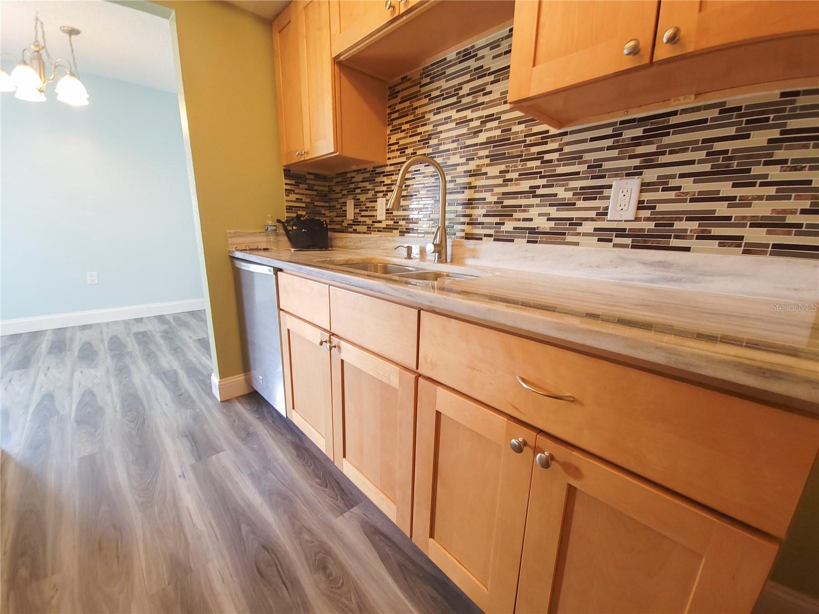 PEPPERTREE LAKE CONDO - Residential