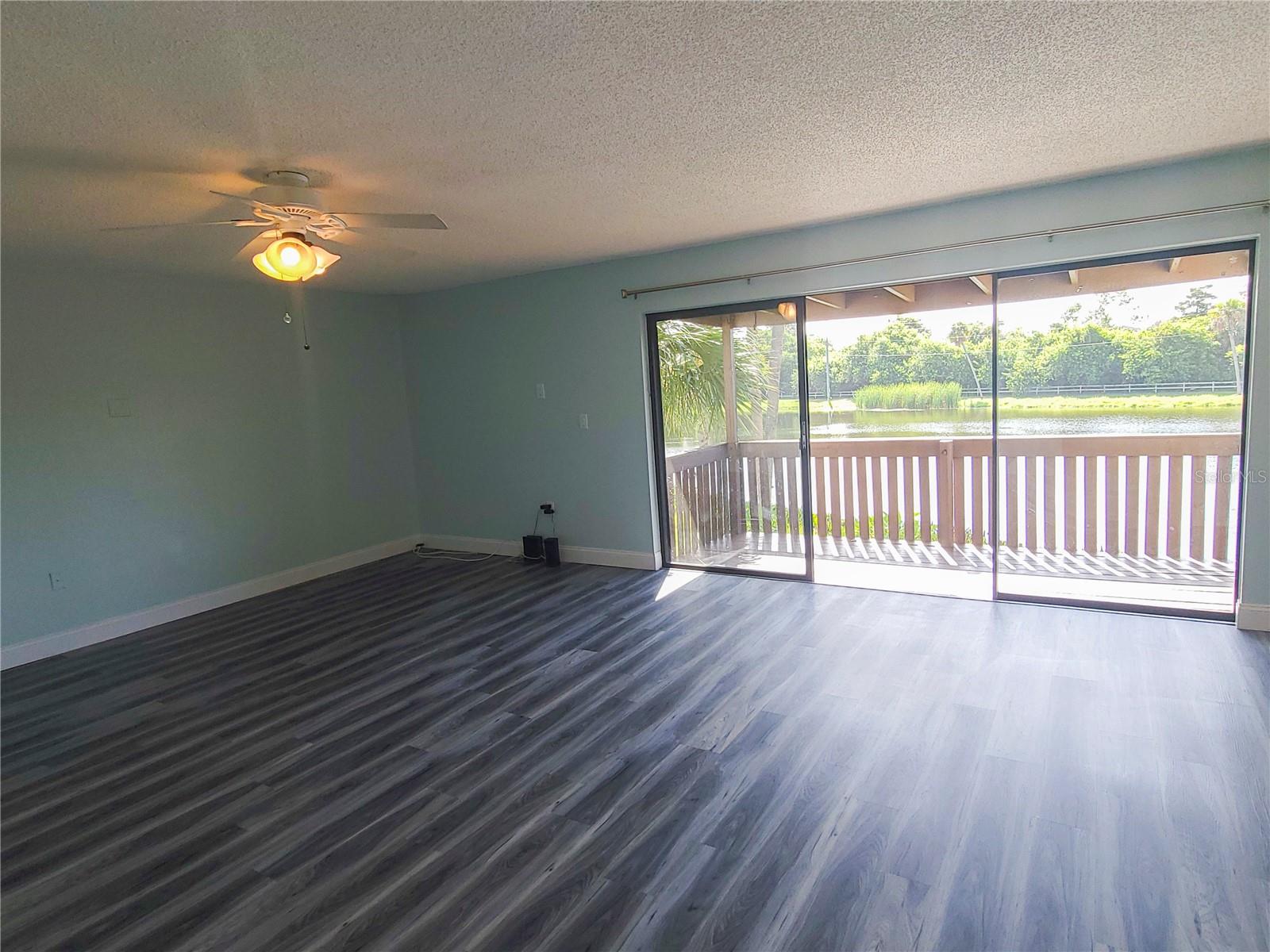 PEPPERTREE LAKE CONDO - Residential