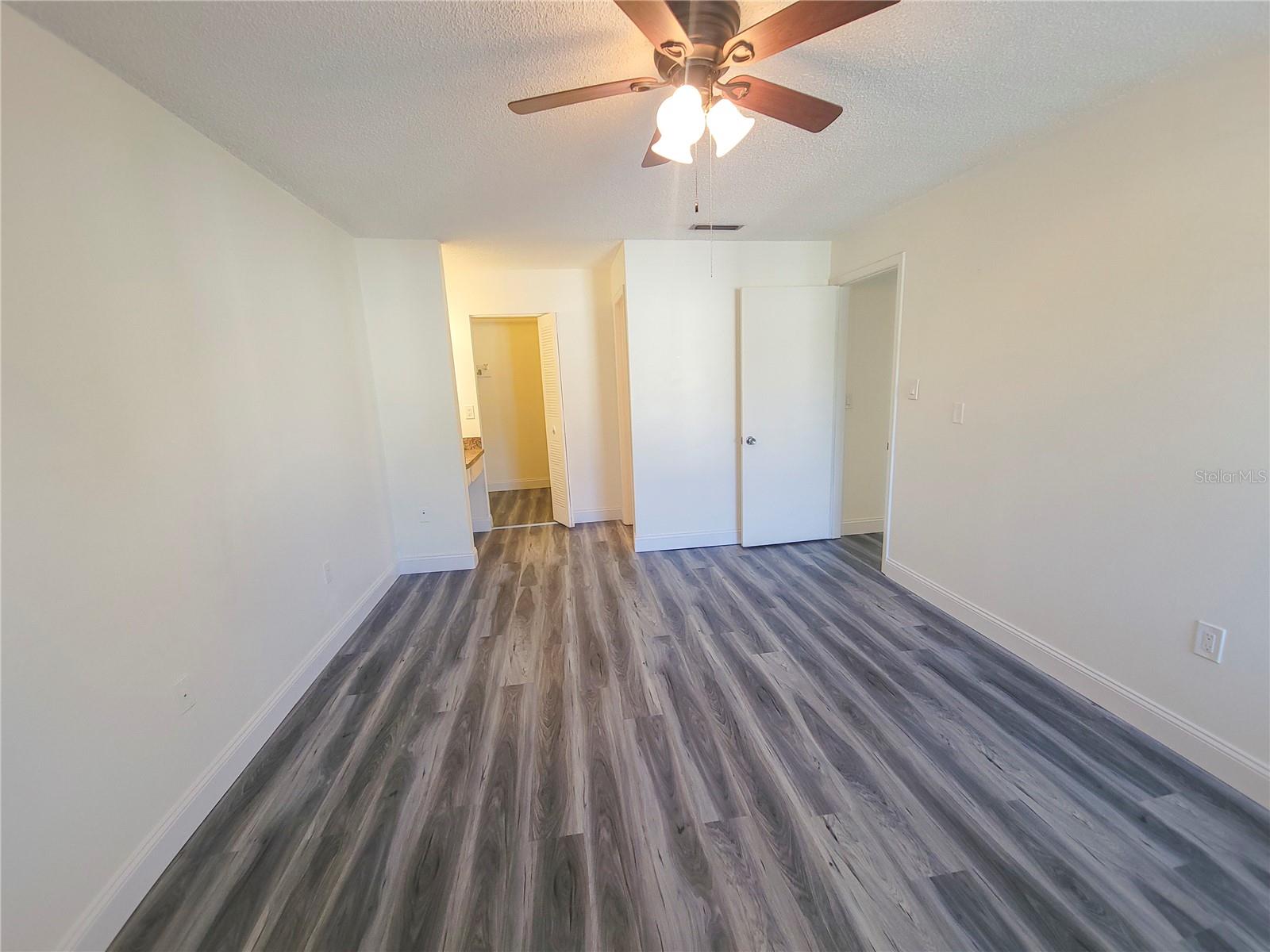 PEPPERTREE LAKE CONDO - Residential