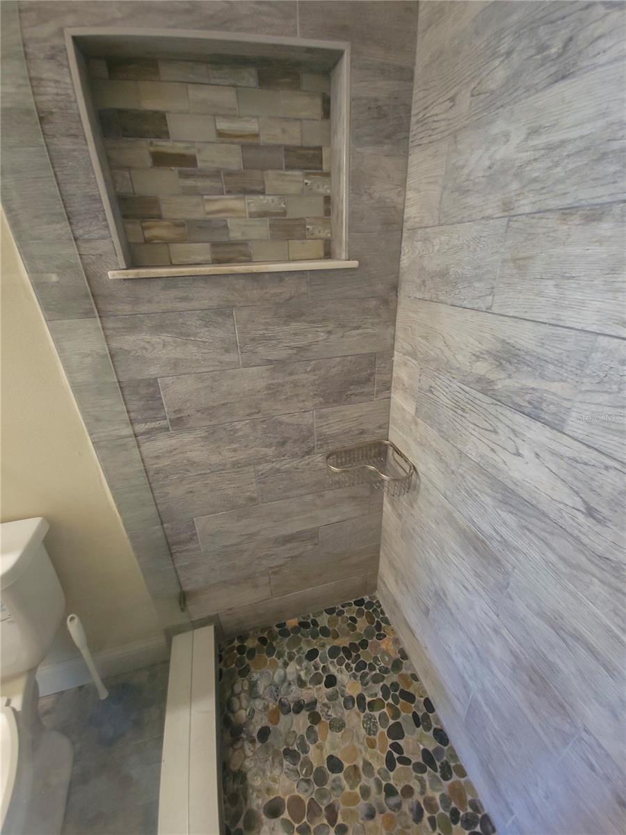 PEPPERTREE LAKE CONDO - Residential