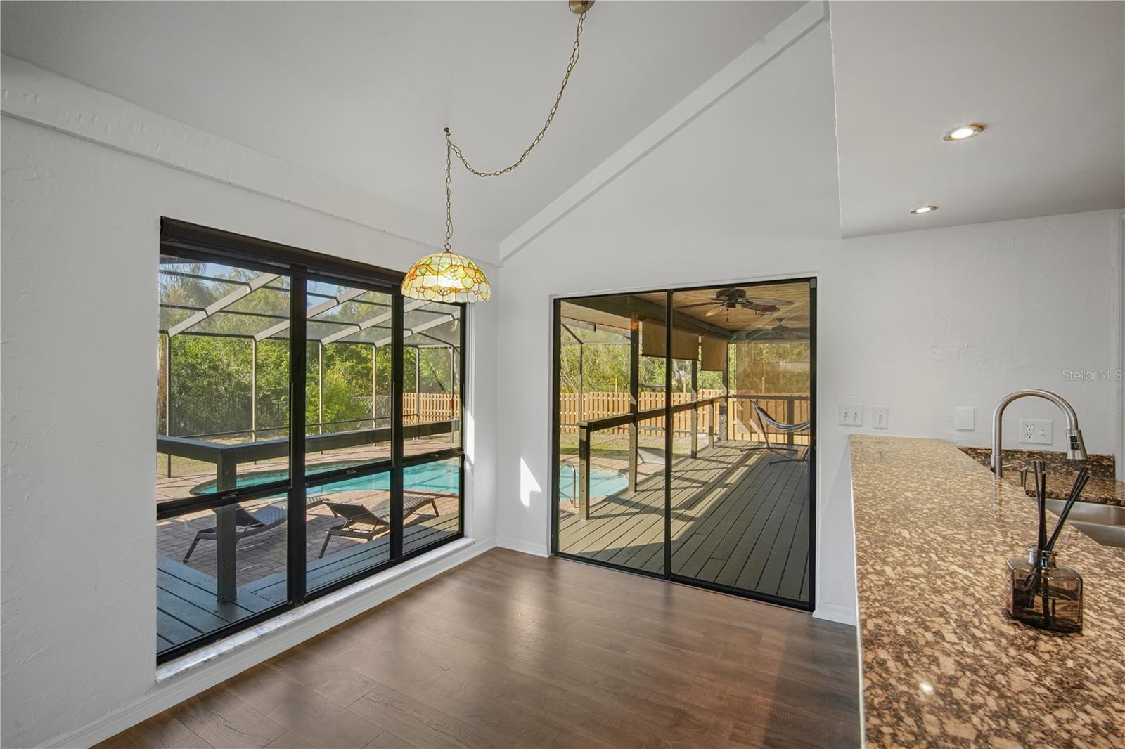 DOGWOOD HILLS UNIT 3 - Residential