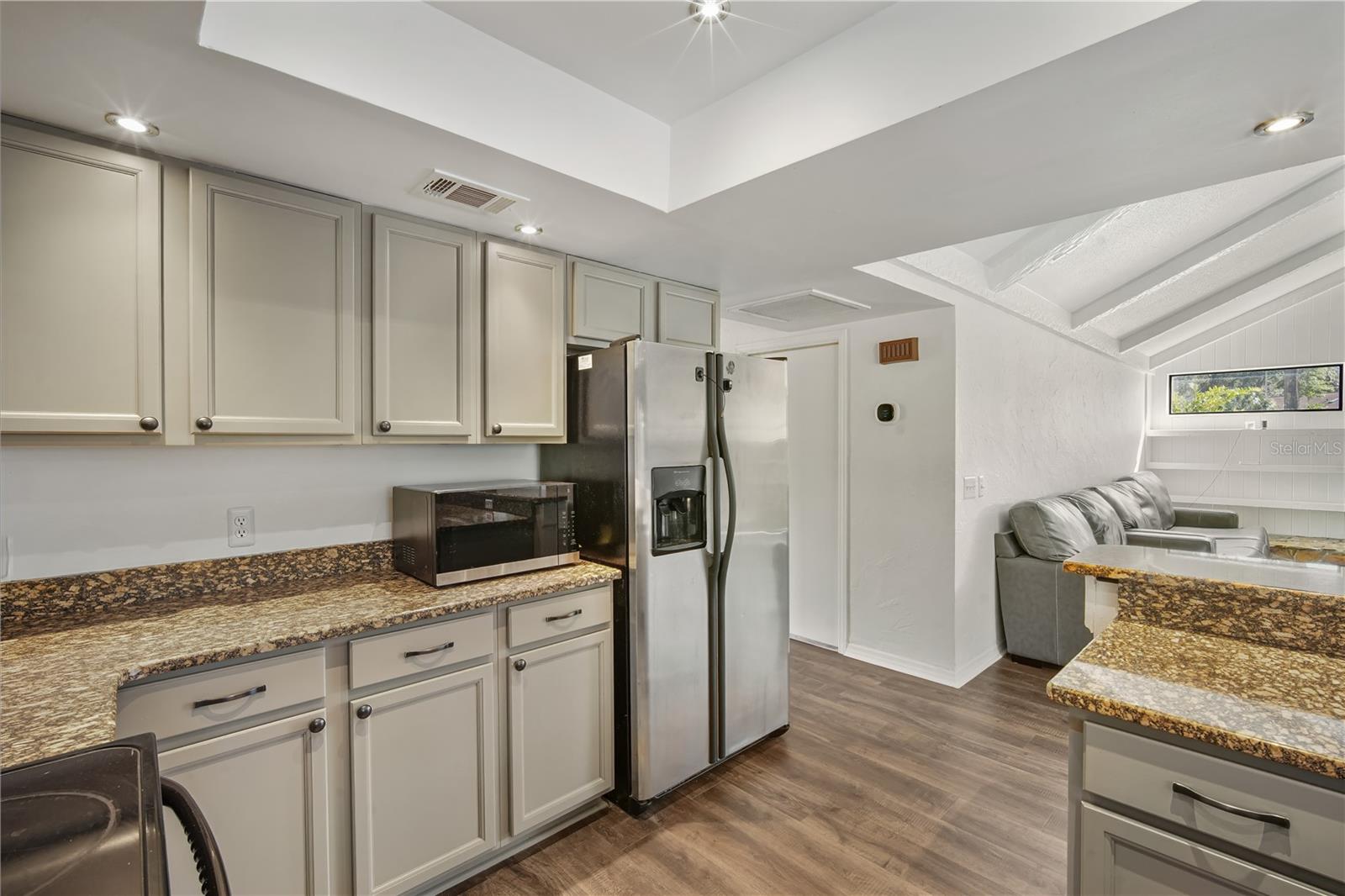 DOGWOOD HILLS UNIT 3 - Residential