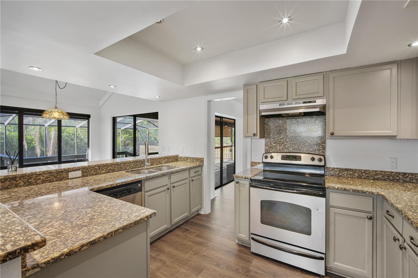 DOGWOOD HILLS UNIT 3 - Residential