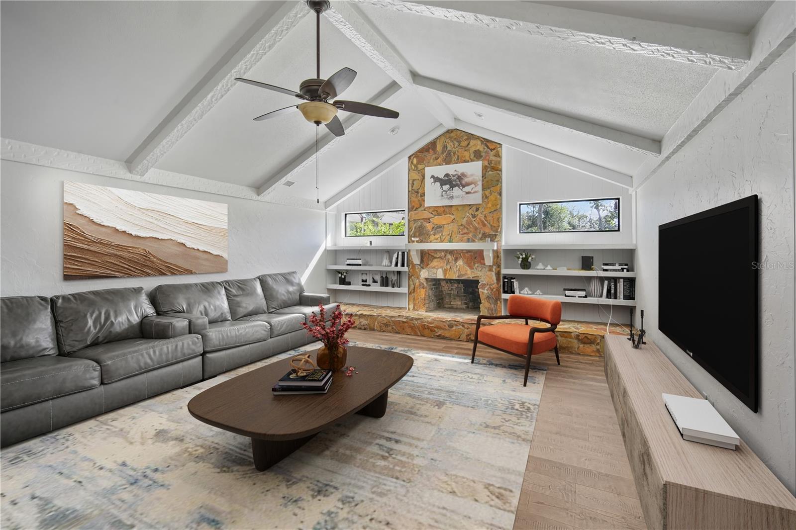 DOGWOOD HILLS UNIT 3 - Residential