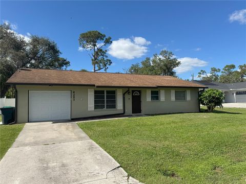 A home in PORT CHARLOTTE