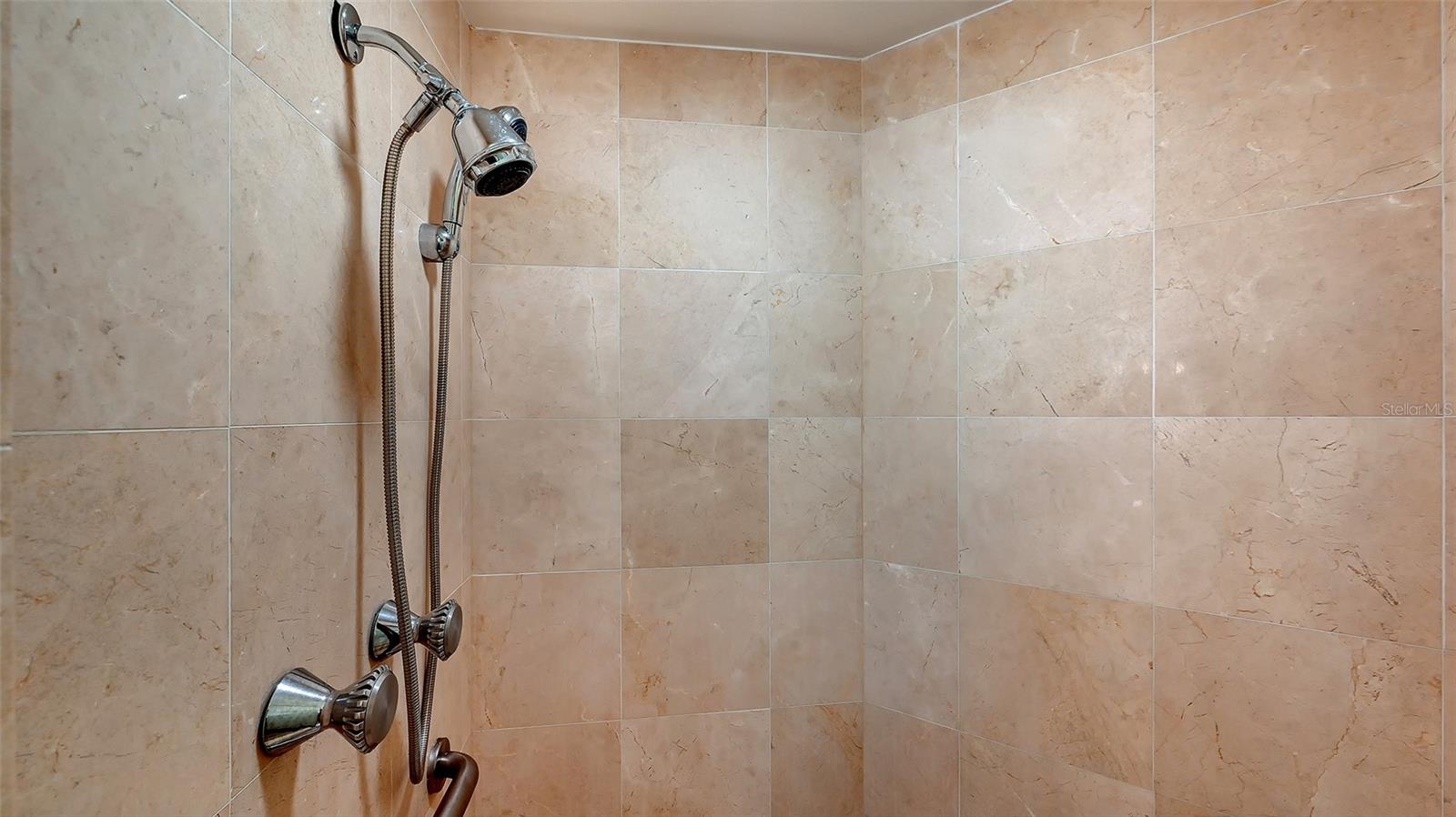 SANCTUARY III - Residential