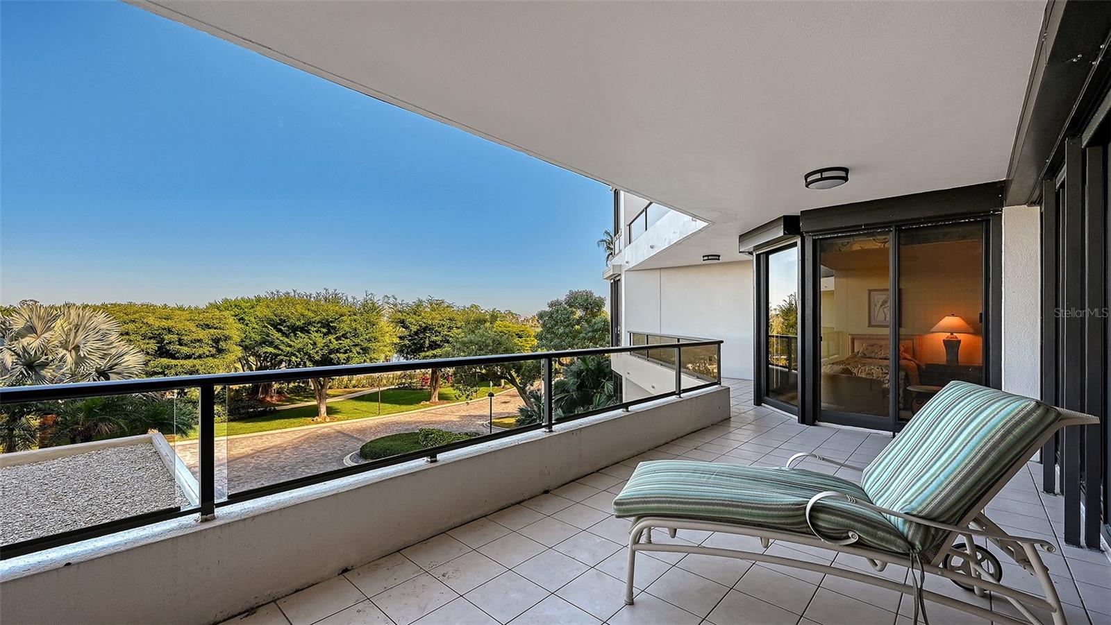 SANCTUARY III - Residential