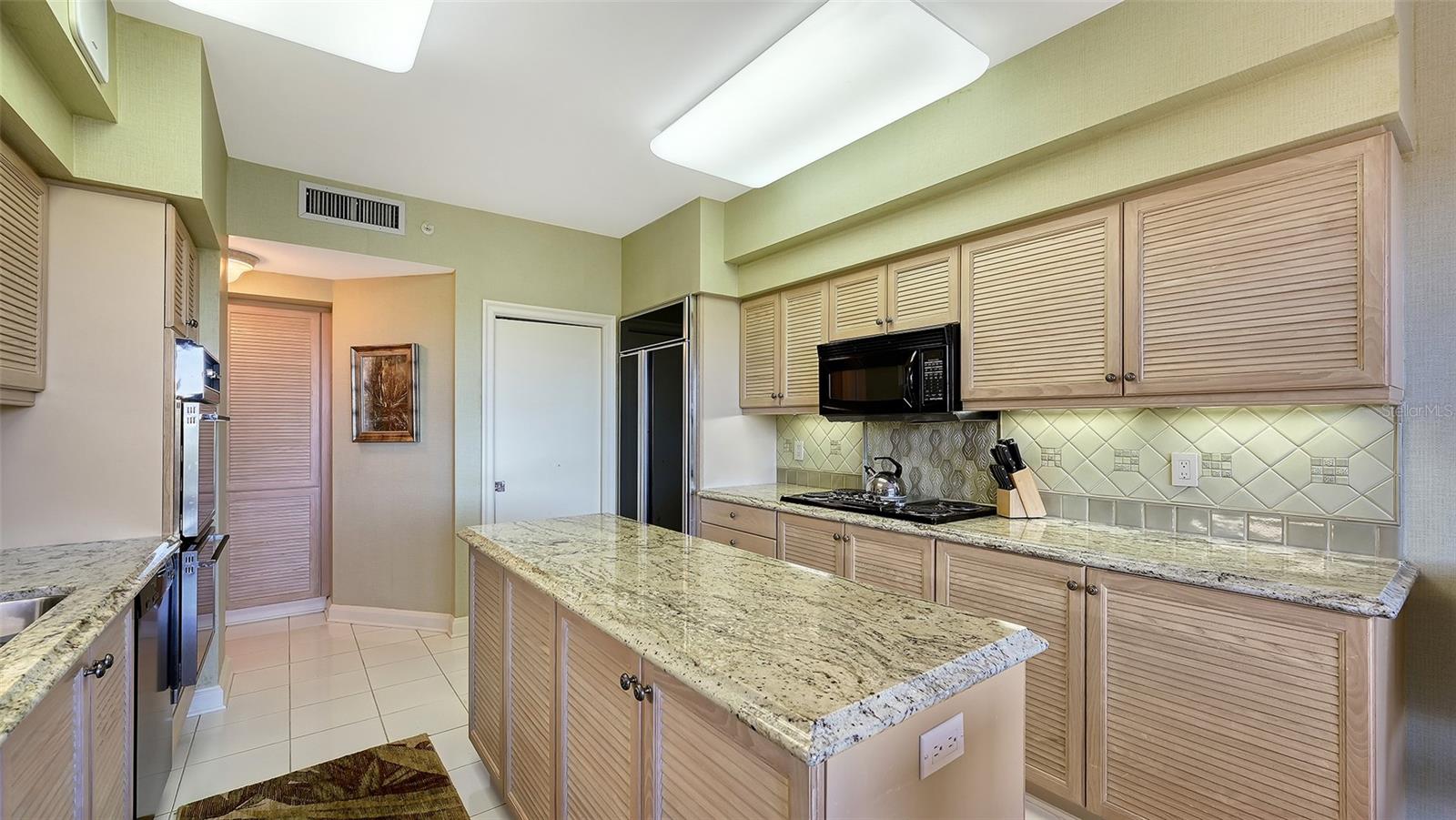 SANCTUARY III - Residential