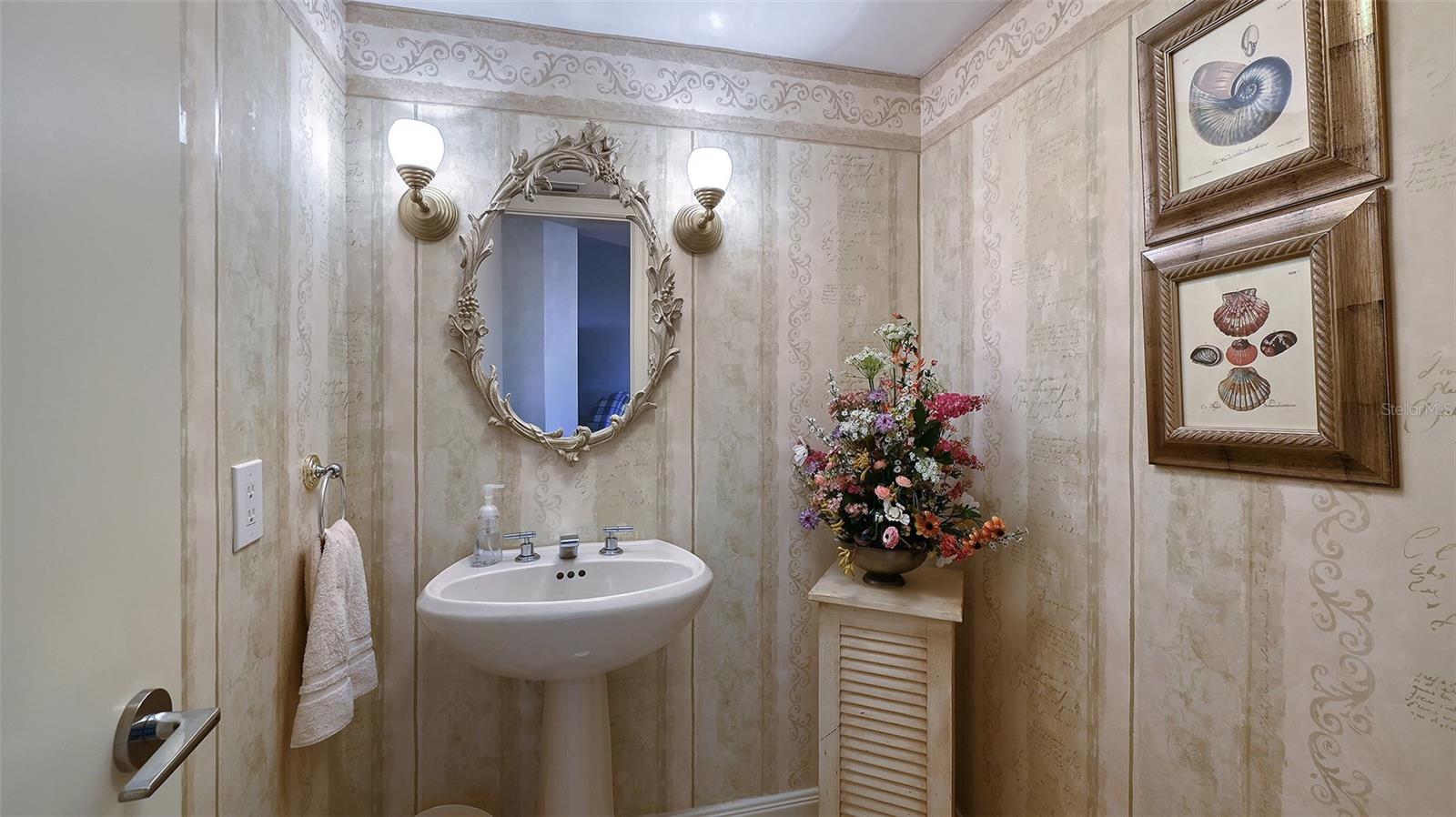 SANCTUARY III - Residential