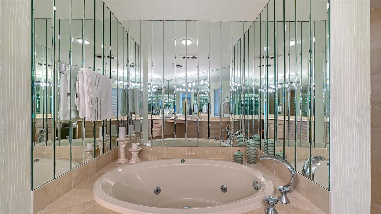 SANCTUARY III - Residential