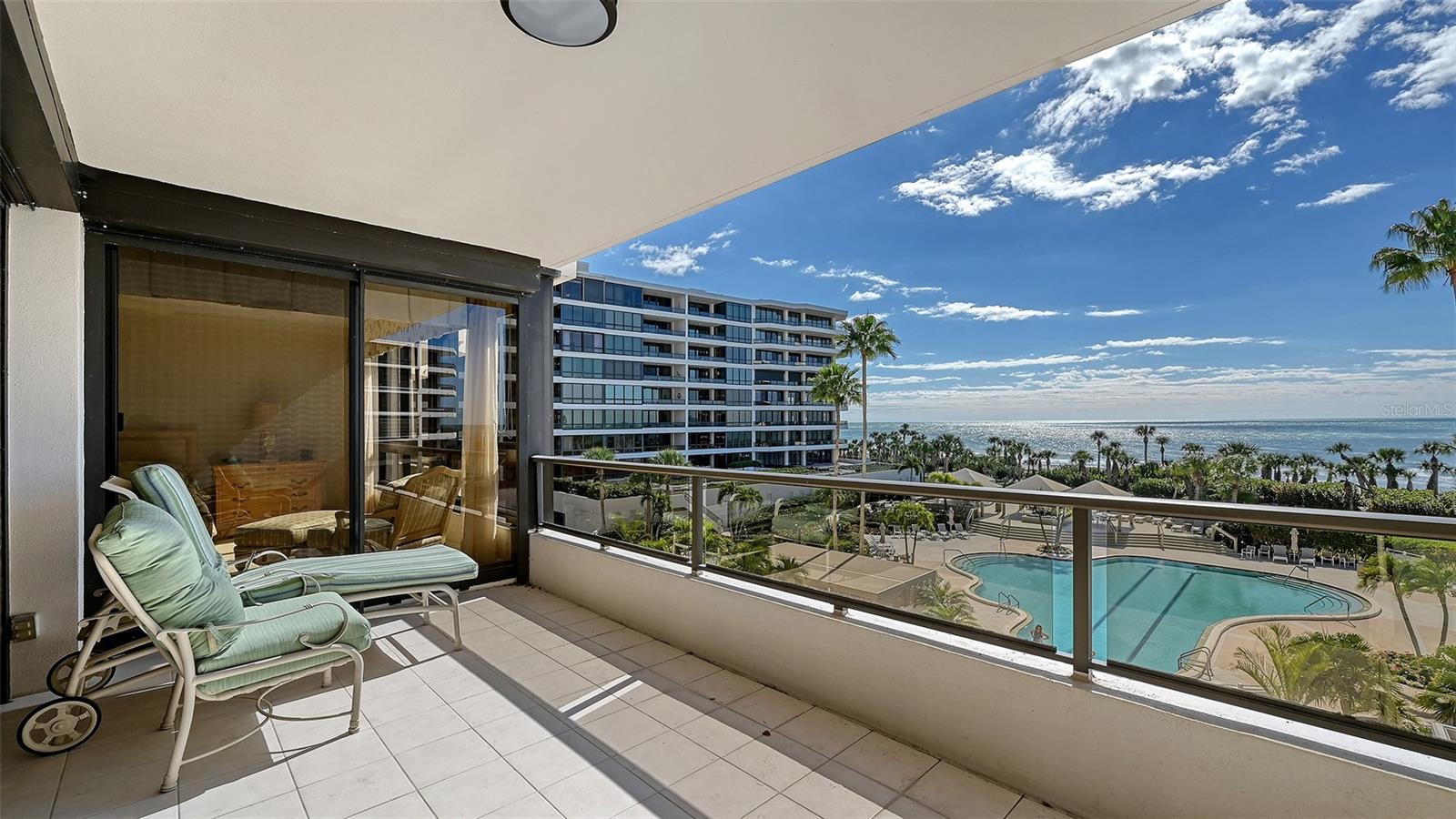 SANCTUARY III - Residential