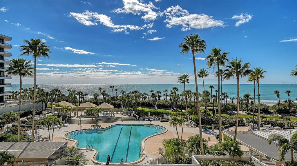 Photo of 545 Sanctuary Drive #B305, Longboat Key, FL 34228 (MLS # A4681142)