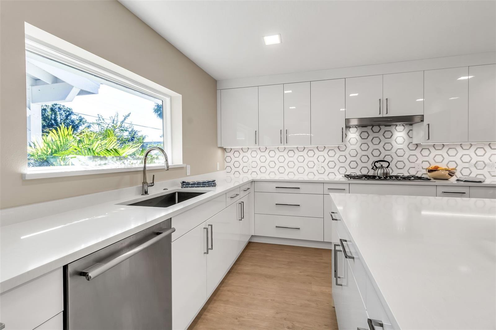 JOHNSON ESTATES - Residential